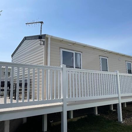 Emma'S Oasis 4-Bedroom Caravan At Durdle Door West Lulworth Exterior photo